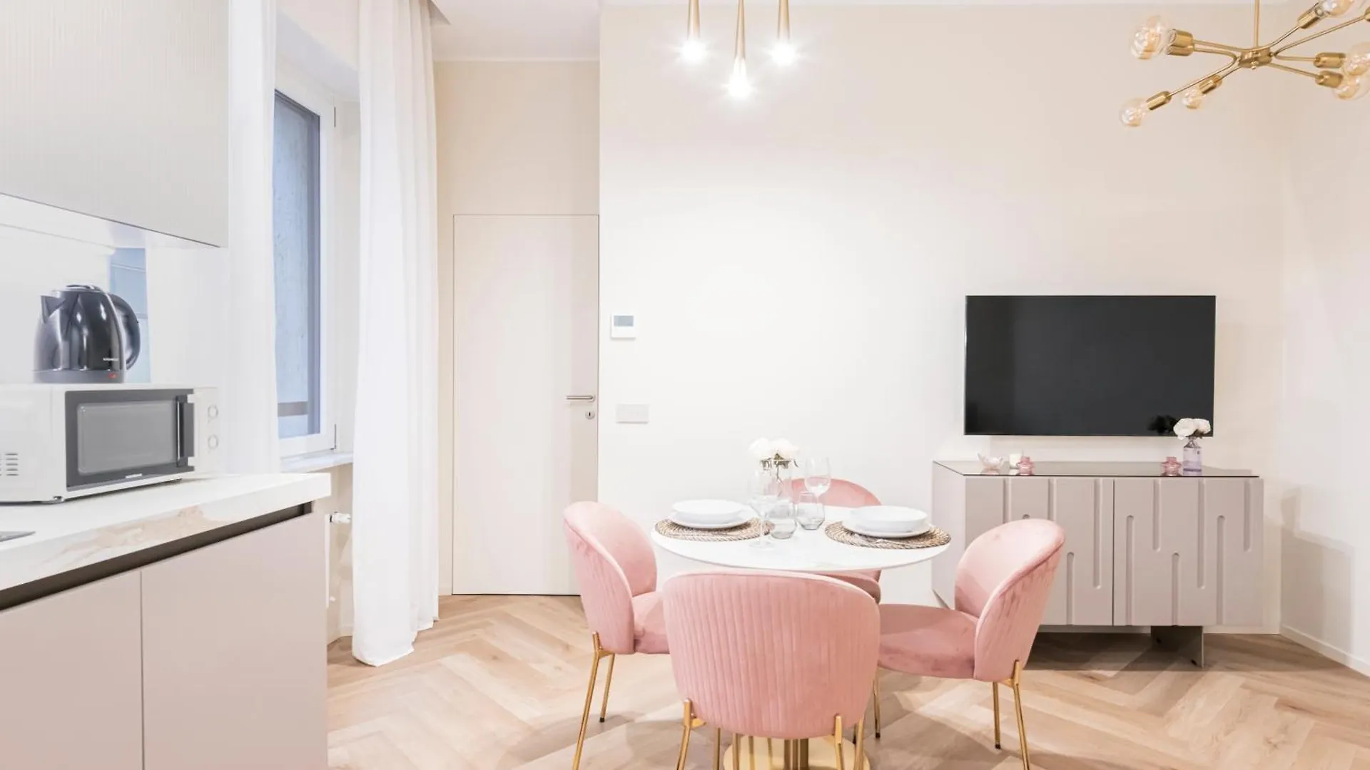 Easylife Apartment Milan Italy