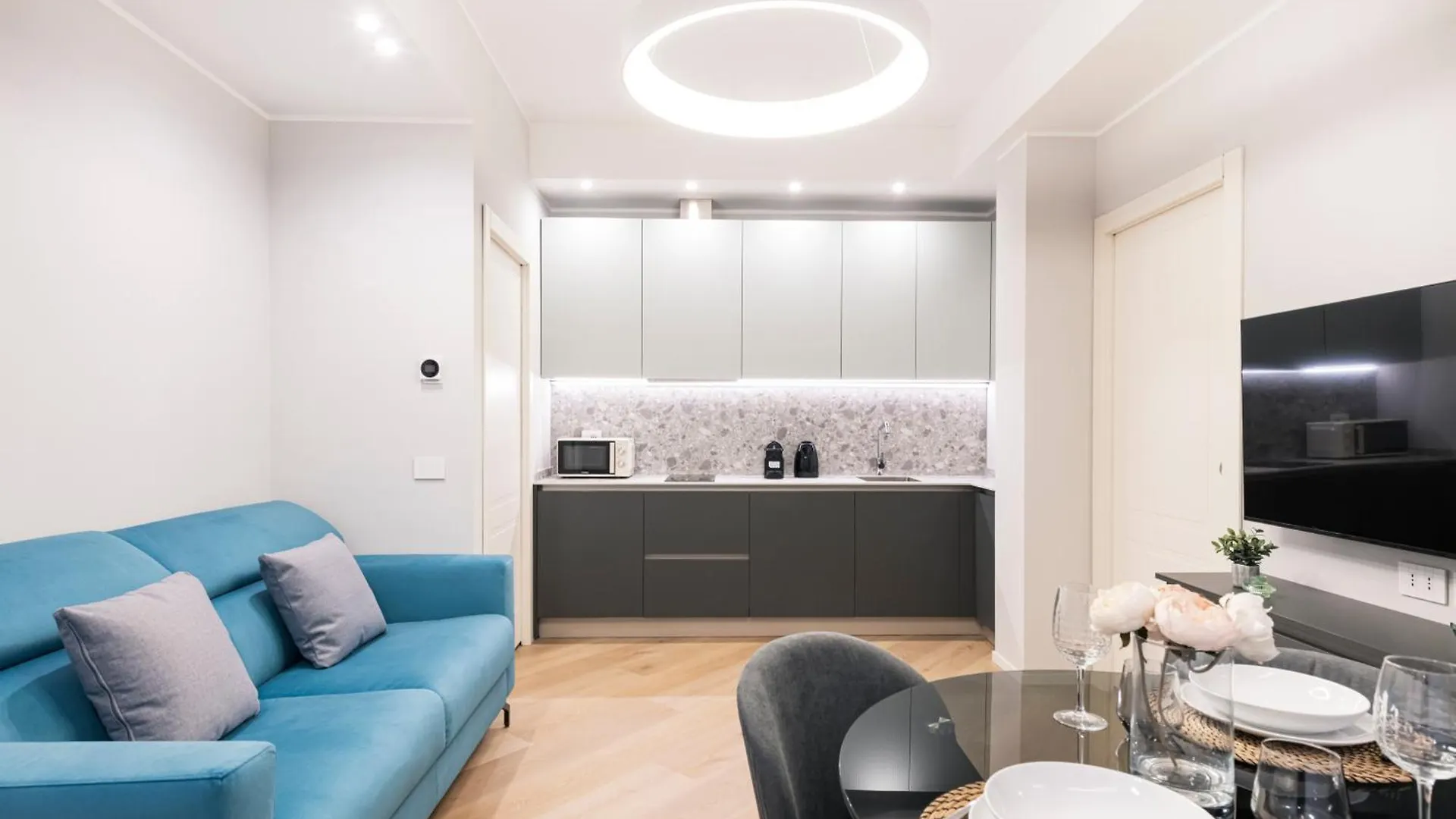 Easylife Apartment Milan Italy