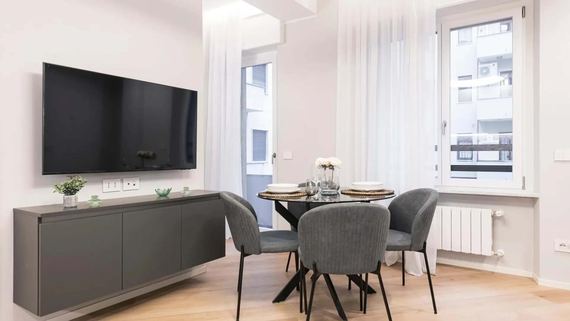 Easylife Apartment Milan