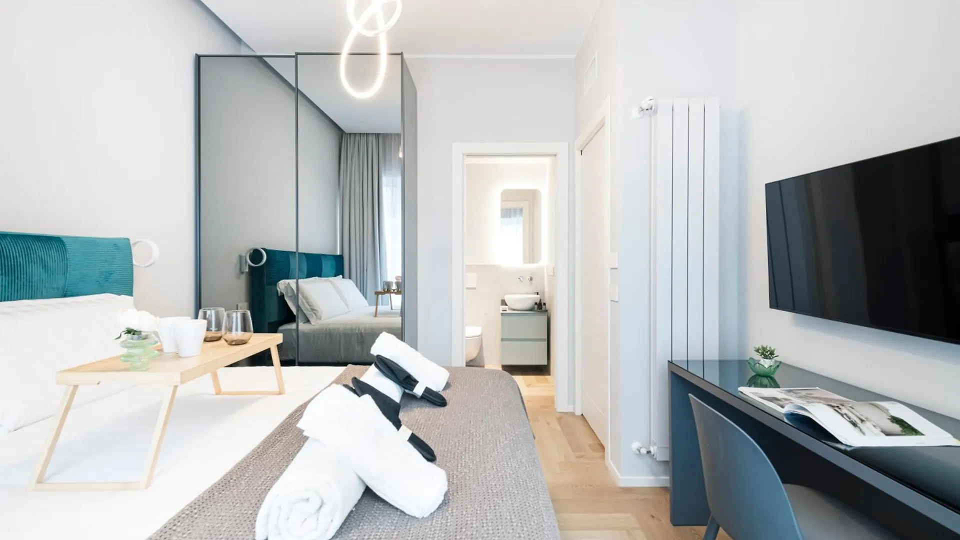 Easylife Apartment Milan 0*,  Italy